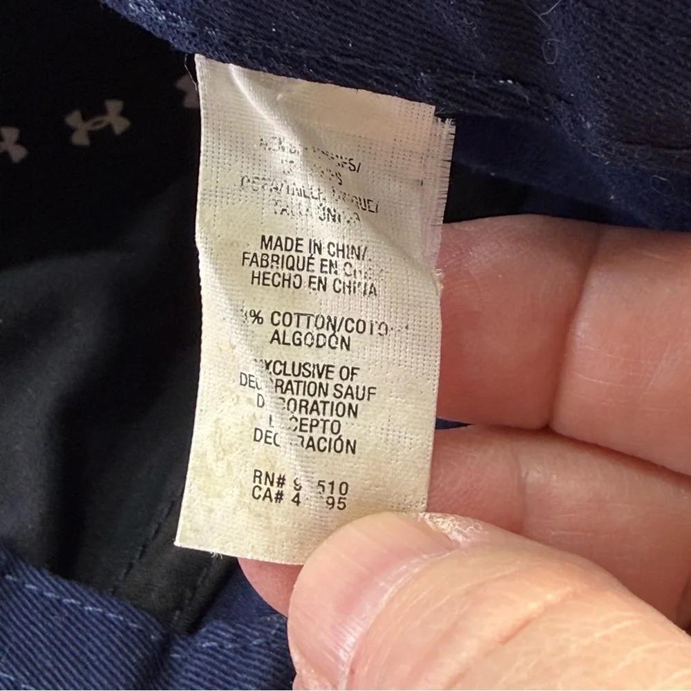 Under Armour Dark Blue Cap with Red USA Logo - Picture 9 of 10